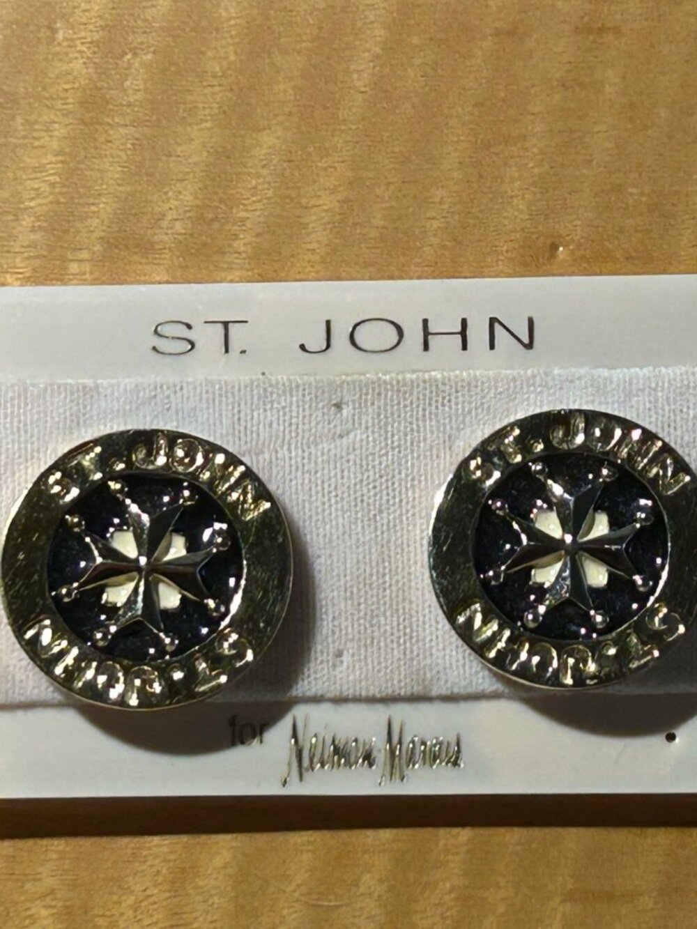 St John Gold Logo Circle Vintage 80s Clip On Earrings